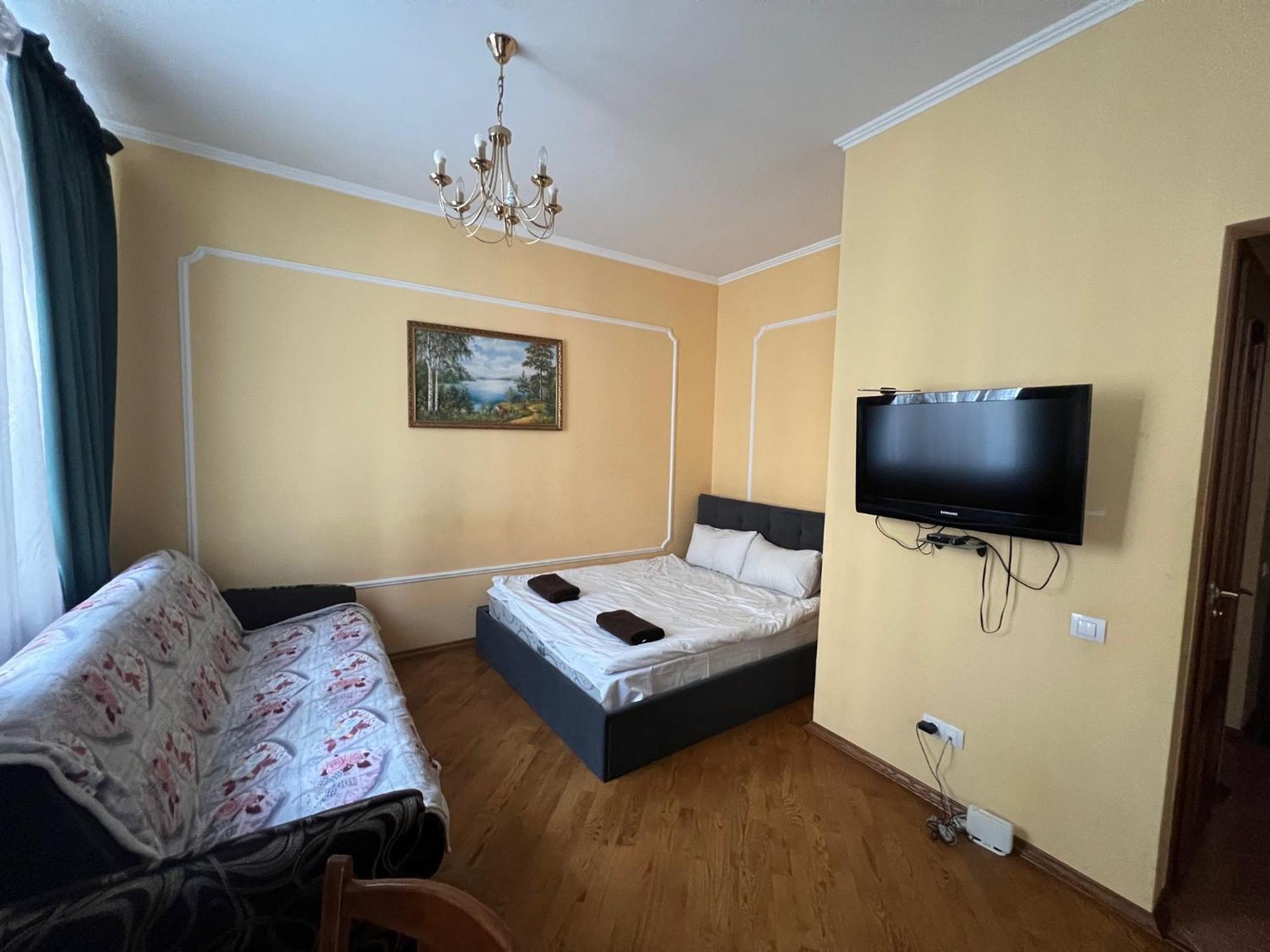Central House Lviv Extérieur photo